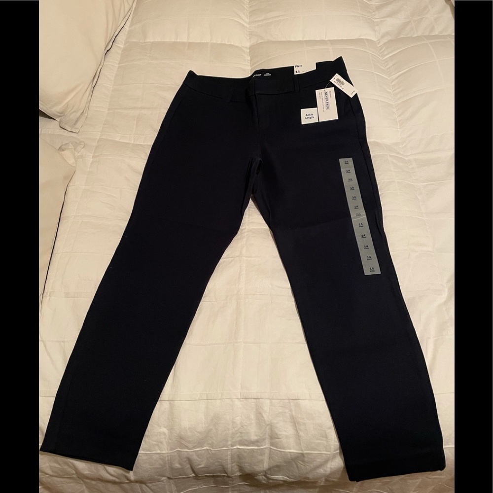 NWT Old Navy Pixie Ankle Pant
